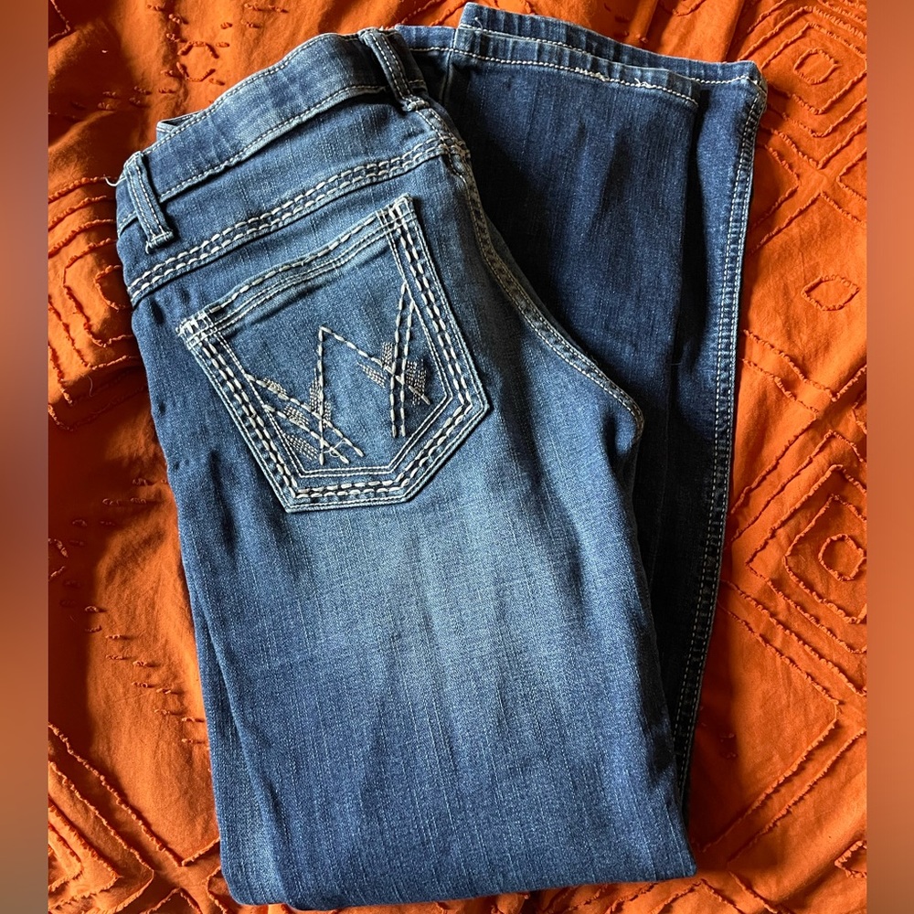 Gently used, 3x32 Wrangler Bootcut Jeans.